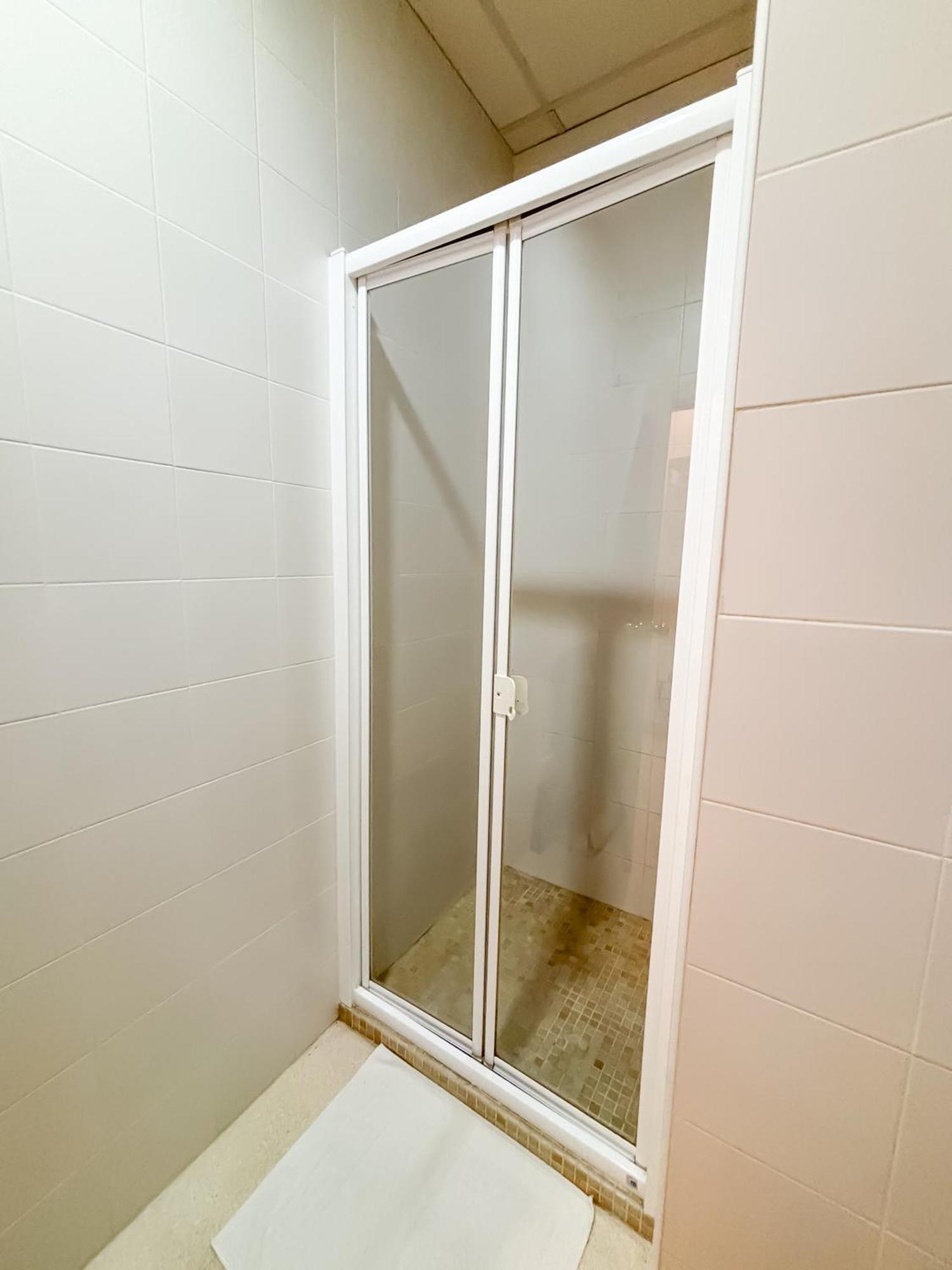Albergue Multiaventura Active Andalucia Альмодовар-дель-Ріо Екстер'єр фото